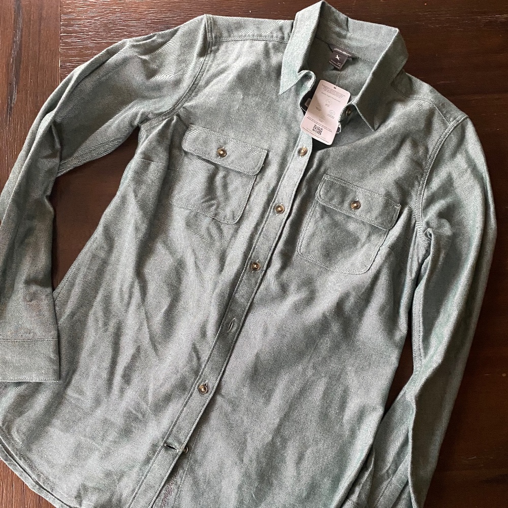 NWT - Eddie Bauer Fleece Button-Down